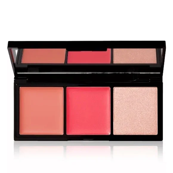 Laura Geller Beauty- Made to Multitask Eye, Lip, Cheek Palette “Think Pink” - Picture 2 of 6